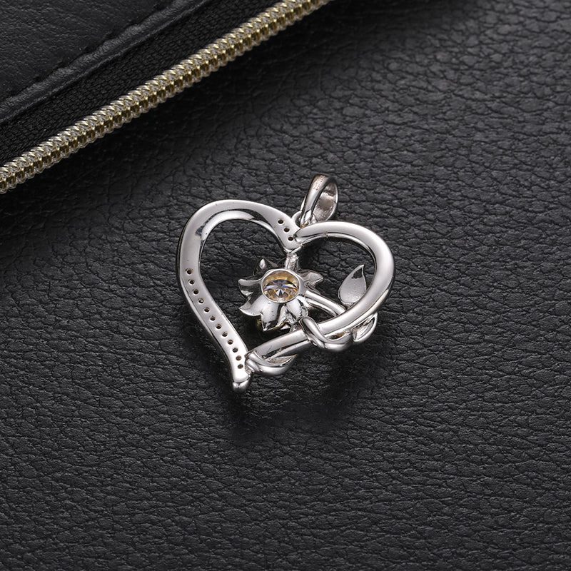 🔥925 Sterling Silver VVS Moissanite Diamond Heart Love Eternity Pendant Necklace For Women🔥