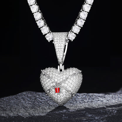 🔥925 Sterling Silver VVS Moissanite Diamond Iced Out Lock Heart Pendant🔥